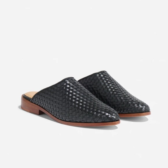 Nisolo Shoes - Nisolo Woven Leather Mules in Black, Size 9.5
